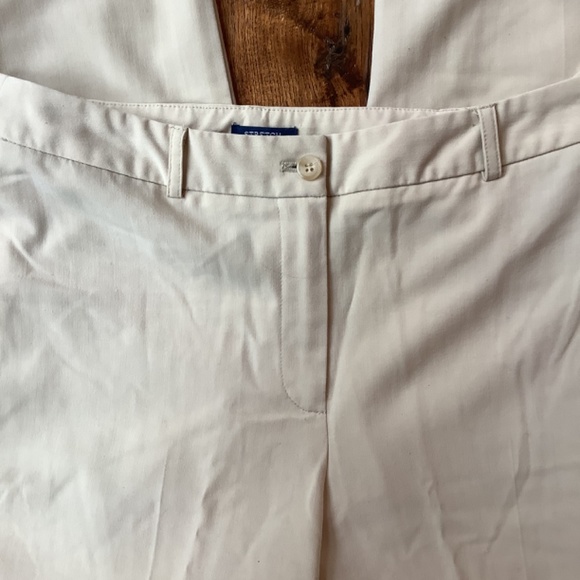 EVAN-PICONE STRETCH. SIZE 8. LIGHT TAN CASUAL PANTS. - Picture 6 of 6